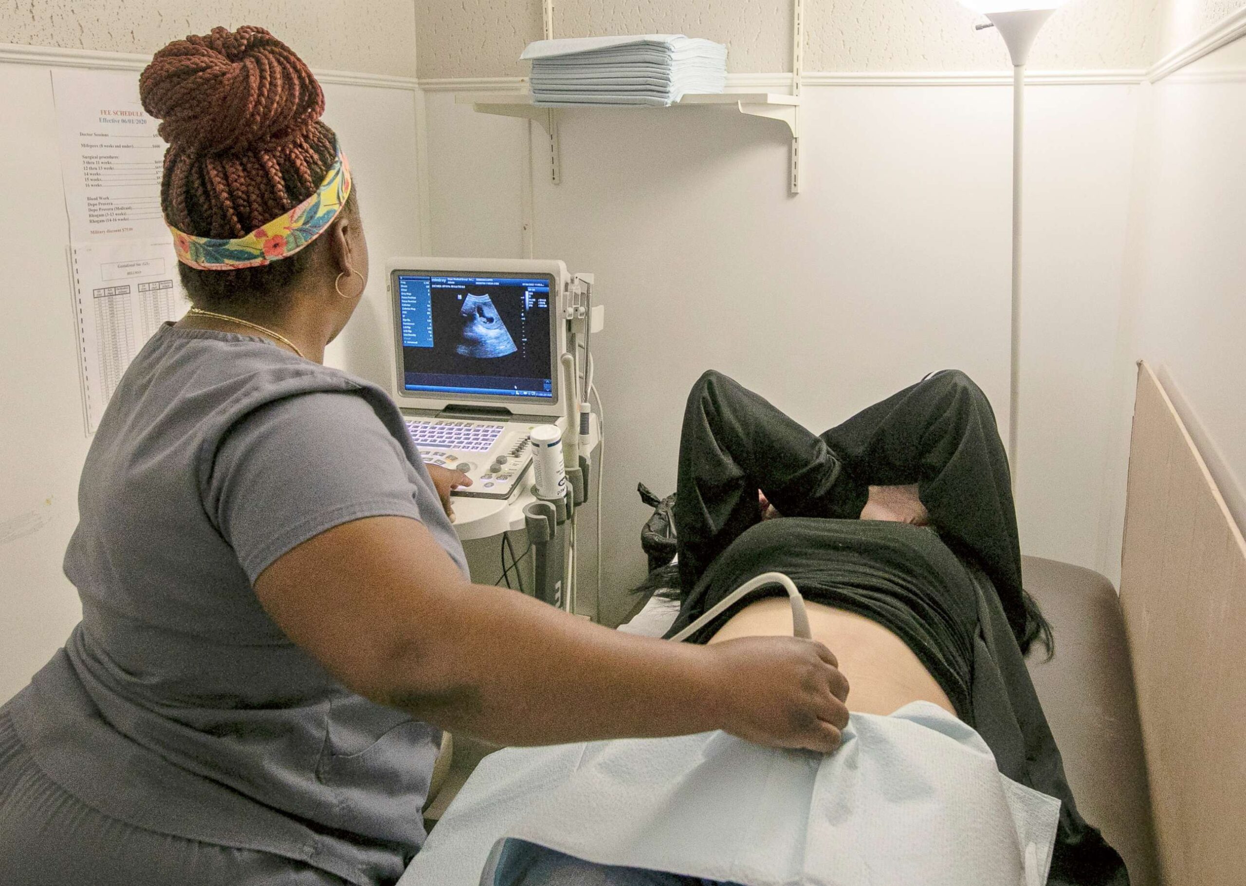 Read more about the article Surgical abortion: Everything you need to know about in-clinic procedures 